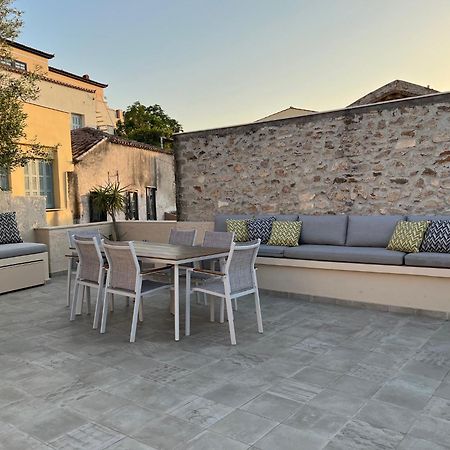 Stylish And Cozy House In Athens, Plakaアパートメント エクステリア 写真