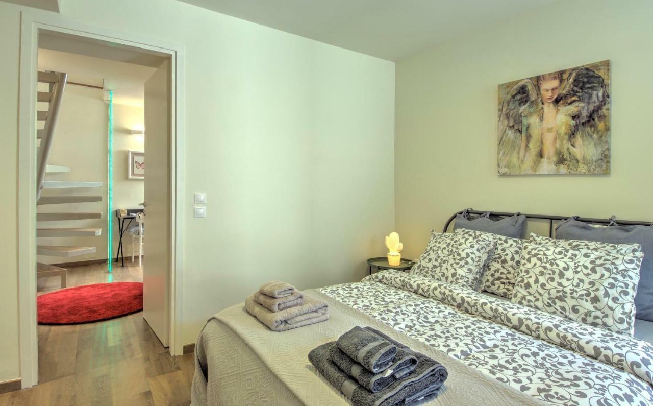 Stylish And Cozy House In Athens, Plakaアパートメント エクステリア 写真