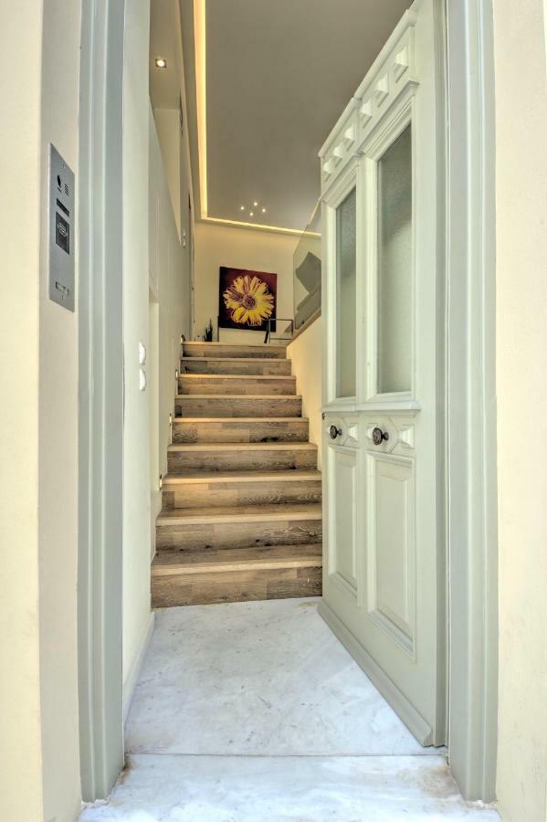 Stylish And Cozy House In Athens, Plakaアパートメント エクステリア 写真