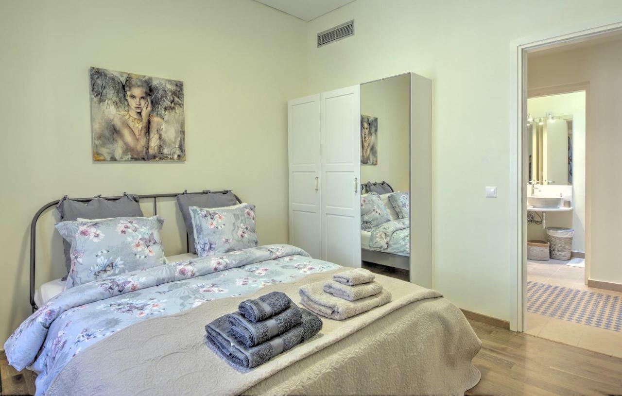 Stylish And Cozy House In Athens, Plakaアパートメント エクステリア 写真